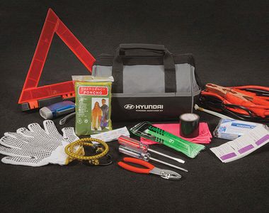 Hyundai Premium Roadside Assistance Kit J0F72-AU000-18