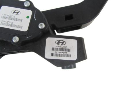 Hyundai 32700-3Q100 Pedal Assembly-Accelerator