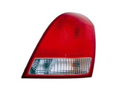 2003 Hyundai Elantra Tail Light - 92402-2D000