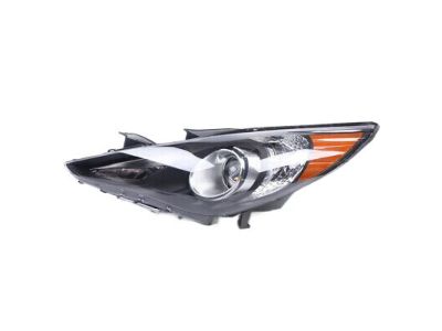 Hyundai 92101-3Q000 Driver Side Headlight Assembly Composite