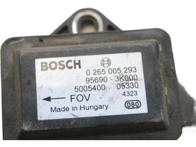 Hyundai 95690-3K000