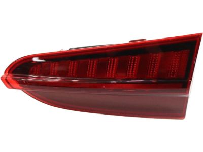 2022 Hyundai Santa Fe Tail Light - 92404-S2500