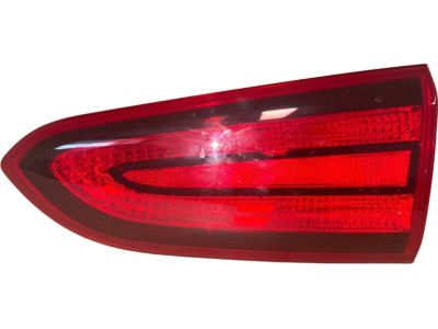 2019 Hyundai Santa Fe Tail Light - 92404-S2000