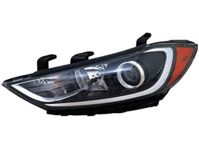 Hyundai Headlight - 92101-F2050