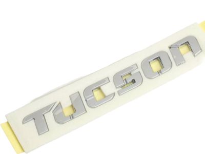 2007 Hyundai Tucson Emblem - 86310-2E000