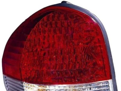 2001 Hyundai Santa Fe Tail Light - 92402-26500