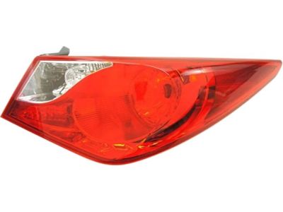 Hyundai Sonata Back Up Light - 92402-3Q000