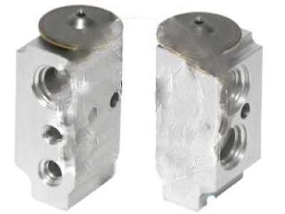 Hyundai Santa Fe A/C Expansion Valve - 97604-2B100