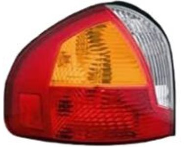 2001 Hyundai Santa Fe Tail Light - 92401-26010