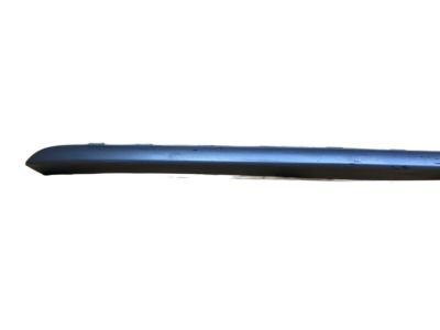 Hyundai 86689-G2000 Moulding-Rear Bumper Lower,Center