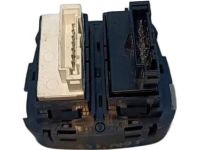 Hyundai 93710-3Q000 SWTICH Assembly-Seat Heater Hyundai 93710-3Q000 SWTICH Assembly-Seat Heater