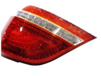 Hyundai 92402-3N030 Rear Combination Lamp Assembly Right Hand Hyundai 92402-3N030 Rear Combination Lamp Assembly Right Hand